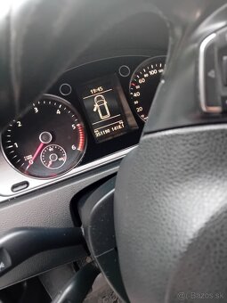 VOLKSWAGEN PASSAT B7 kombi 2,0 TDI - 8