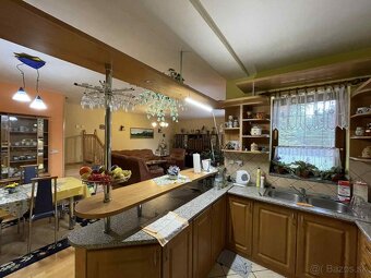 ZĽAVNENÉ • Na predaj dom s garážou a pozemkom v Skalici - 8