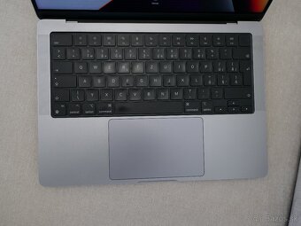 MacBook Pro 14" M1 PRO / 16GB RAM / 1TB SSD top stav - 8