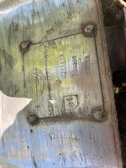 Predám ND na VW Golf V 2.0 FSI 110kw - 8