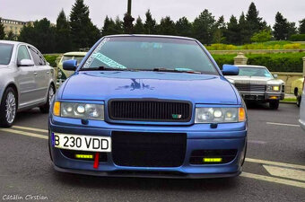 Mracitka SKODA OCTAVIA 1 - 8