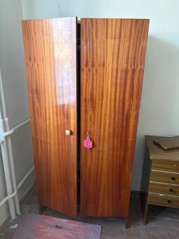 Symbolicky predám nábytok - 8