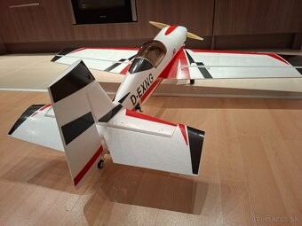 RC lietadlo Extra 300 NG - 8