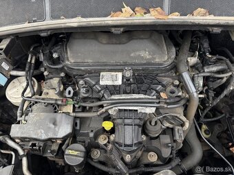 Rozpredam Ford S-Max 2013 facelift 2.0 TDCI - 8