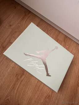 Nike air jordan 4 - 8