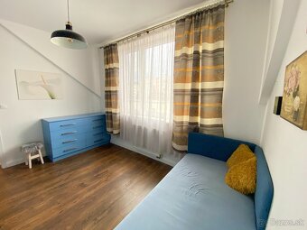 3 i tehlový veľkom. byt, dvorom, 2 park.miesta - 8