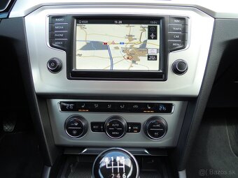 Volkswagen Passat 2.0TDi LED-ROZVODY-BRZDY-PNEU - 8