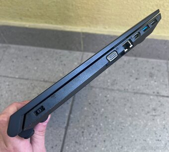 Lenovo B50 / Intel N2830 / 8GB RAM / 128GB SSD / 15.6" - 8