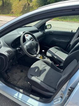 Peugeot 206 1.4i 55kw - 8
