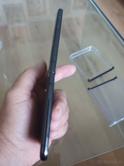 Vymenim krásnu a plne funkčnú Motorolo Razr 40 Ultra 8/266GB - 8
