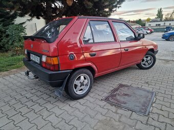 Škoda Favorit 1.3 GLX 55k M5 (benzín) - 8