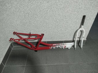 [14]  Bicyklové rámy - 8