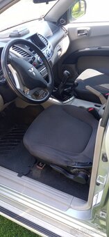 Mitsubishi L200 - 8