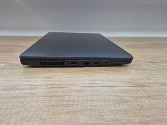 IP Gaming 3 /Ryzen 5-5600H/16GB/120Hz FHD IPS/512GB/GTX 1650 - 8