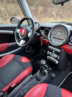 Mini Cooper ONE R56 1.4i Trigger Edition - 8