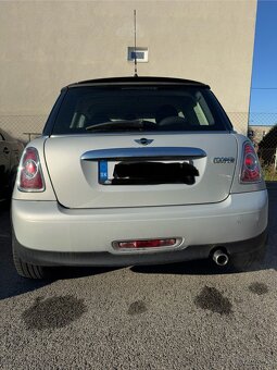 Mini Cooper 1.6 benzín (2012) - 8