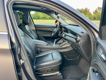 Alfa Romeo Stelvio 2.2 210k Super Q4 A/T - 8