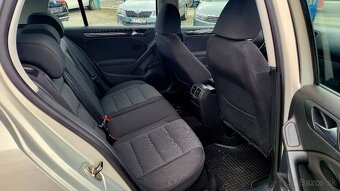 Volkswagen Golf 1.6-75kw Trendline DSG - 8