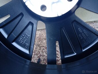 Škoda Enyaq 19"235/55 R19 originálne elektróny, letná sada - 8