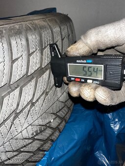 Nové zimné pneumatiky 245/45 R18 - 8