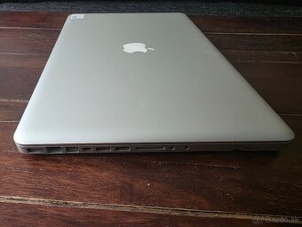 Apple MacBook PRO 15 Late 2011 Intel Core i7 DVD - 8