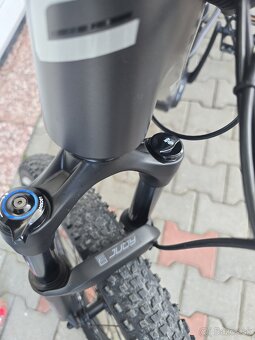 E-bike Crussis one largo 9.9 ako novy + záruka, dojazd 170km - 8