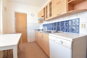 2 izbový byt, Hlinská - 8