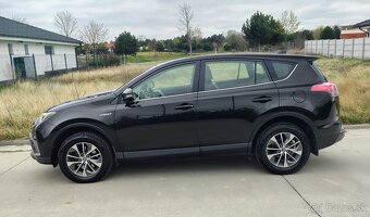 Predám Toyotu RAV4, hybrid - 8