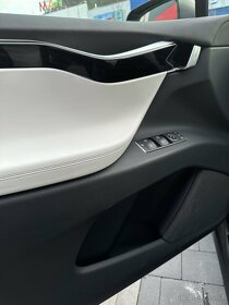 Tesla model X 100D 136tkm DPH premium 7miestne 2017 - 8
