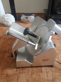 Profesionalny rezací stroj - 8