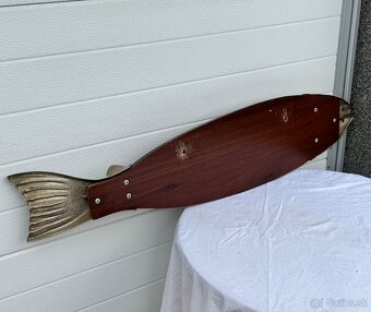 Veliké dřevěné servírovací prkýnko ryba 92 cm - 8