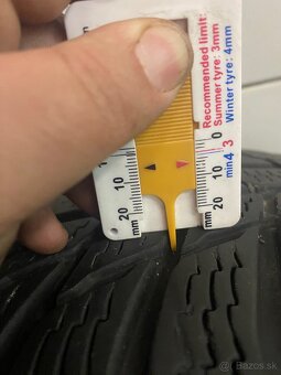 5x108 R18 7,5J ET55 Ford + 235/60 R18 - 8