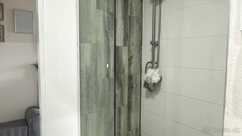 ŠTÝLOVÝ 1-IZBOVÝ BYT s balkónom po luxusnej rekonštrukcii v - 8