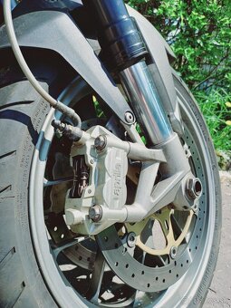 APRILIA SHIVER 750 - 8