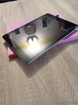 9.7" tablet iPad 6 generácie 128GB Space Gray - 8