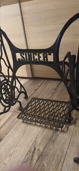 SINGER-podstavec zo šijacieho stroja - 8