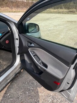 Predám Ford focus 1.6 diesel - 8
