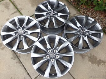 5x114,3 R17 original MAZDA 5 aludisky s TPMS ventilmi - 8