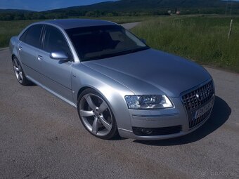 AUDI S8 - 8