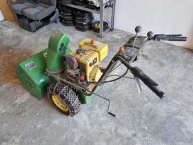 JOHN DEERE 826 8-HP ROK-1982 - 8