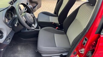 Toyota Yaris 1.5 82kw 2019 - 8