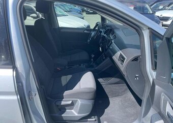 Volkswagen Touran 1.6 TDI COMFORTLINE ACC NAVI nafta manuál - 8