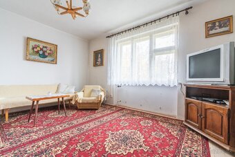 Rodinný domček v malebnej dedinke Stará Turá , časť Papraď - 8