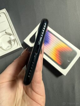 iPhone SE (2022) 64GB | TOP stav - 8
