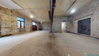 Obchodný priestor na prenájom, 94 m2, Michalovce centrum - 8