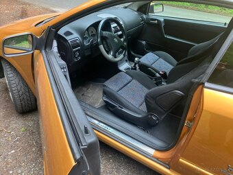 Opel Astra coupé 2.0T 140kw bertone 205000km - 8