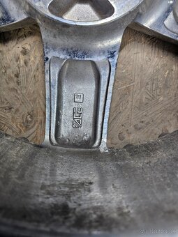 4x100 R18 - 8