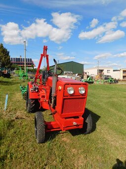 Predám malotraktor s príslušenstvom. - 8