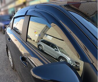 DEFLEKTORY PREDNEJ KAPOTY / Okenne - Deflectors.eu/sk - 8