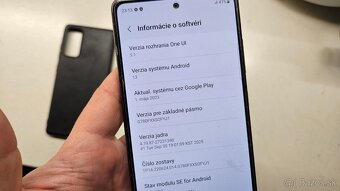 Samsung Galaxy S20 FE 128GB - 8